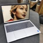 Dell Latitude 5520 Business Notebook - Image 11