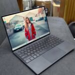 Dell XPS 13 9300 Premium Notebook - Image 9