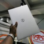 Dell Inspiron 7400 Premium Edition - Image 3