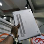 Dell Inspiron 7400 Premium Edition - Image 2