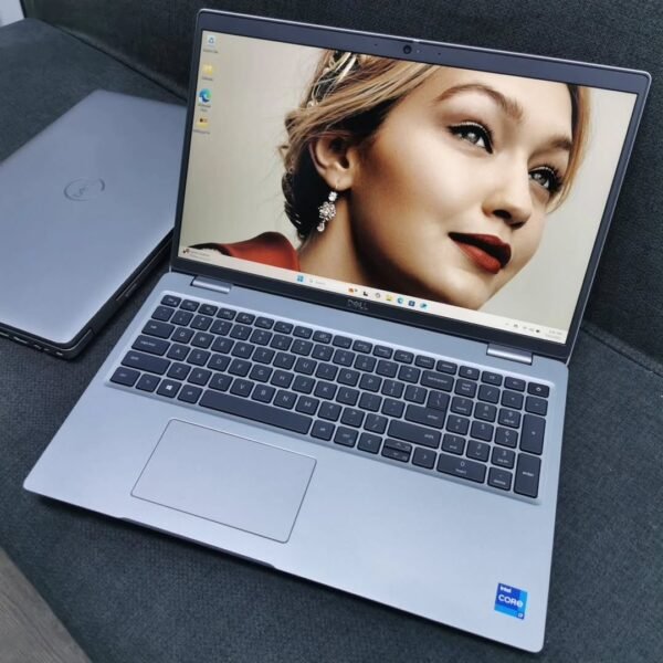 Dell Latitude 5520 Business Notebook