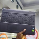 HP Spectre 15-DF001DX - Image 4