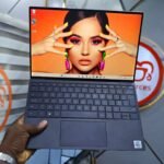 Dell XPS 13 9300 Premium Notebook - Image 4
