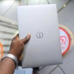Dell XPS 13 9300 Premium Notebook - Image 3
