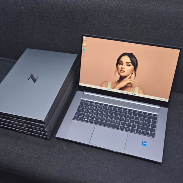 HP ZBook Studio 15 G8